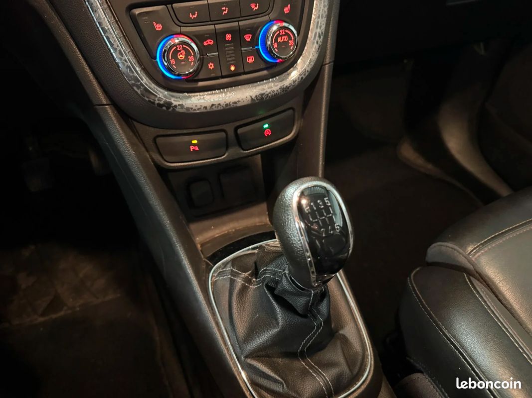 OPEL MOKKA 1.4 Turbo - 140 ch Cosmo (image 16)