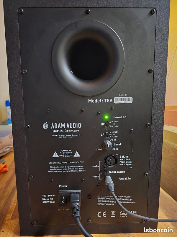 Paire d'enceintes ADAM Audio T8V (image 4)