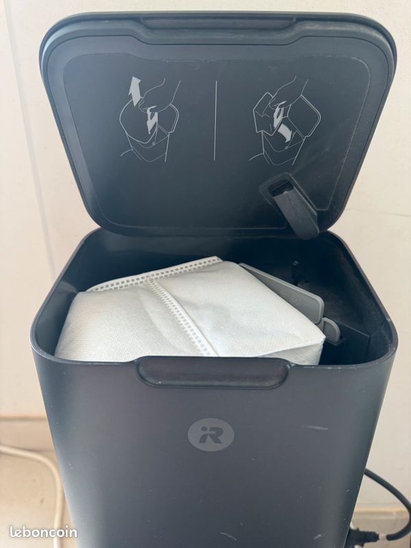 Lot irobot i7+ et braava jet M6 et leurs accessoires (image 4)