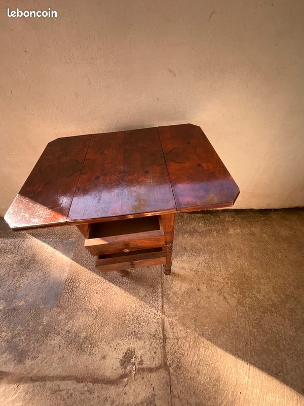 Table ancienne (image 4)