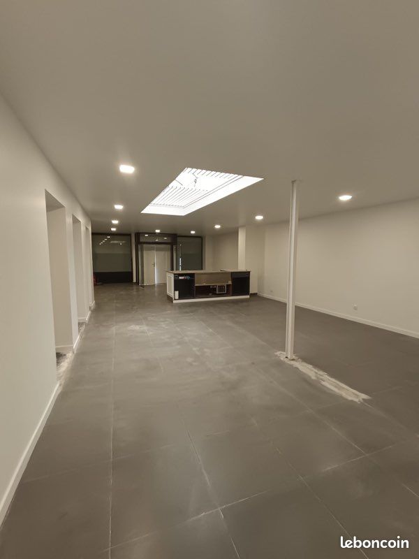 Immeuble 5 pièces 230 m² · à Roubaix · 230 m² · 169 000 €