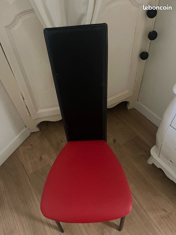 Chaise lot 2 Design Noire et rouge (image 2)