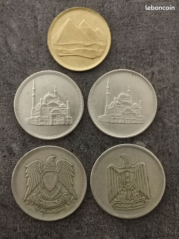 Lot De 2 Pièces Commémoratives égyptiennes - Déesse Isis Et Pyramides, Plaquées Or 24 Carats, 40 Mm