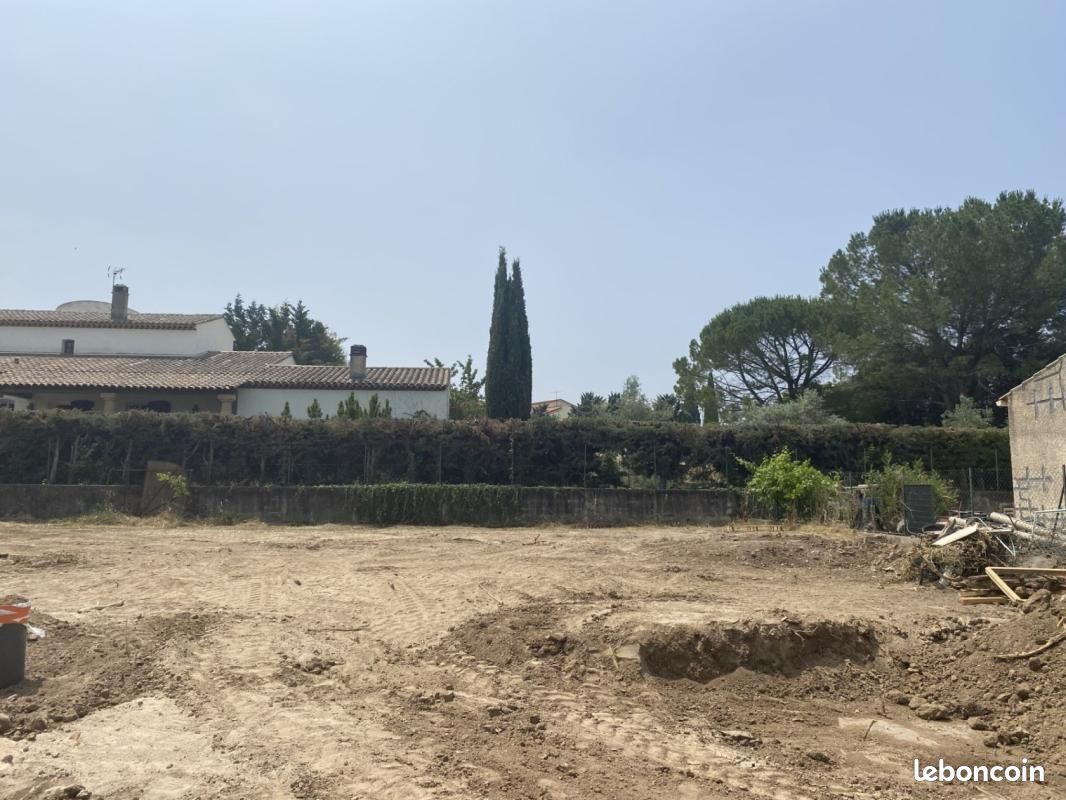 Terrain 238 m² Trets · 199 000 €