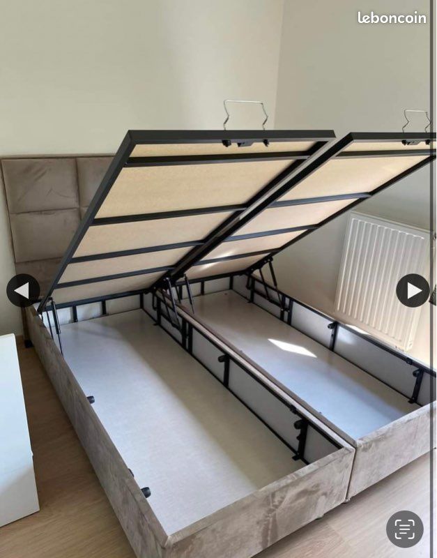Lit (image 1)