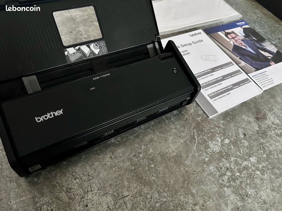 Scanner pro Brother compact ADS1100W (recto‐verso, scan carte rigide, 1200 dpi) PC/Mac, impeccable (image 3)