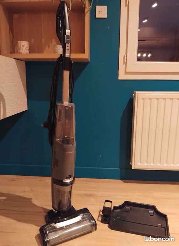 Aspirateur laveur SilverCrest (image 1)
