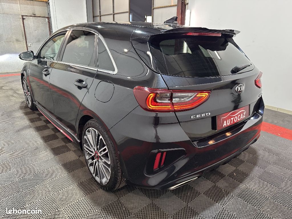 Kia CEED 1.6 T-GDi 204 ch ISG GT (image 6)