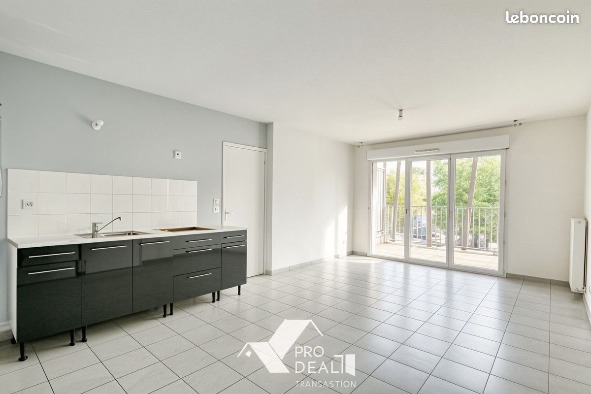 Appartement 4 pièces 78 m² · à Saint-Priest · 78 m² · 205 000 €