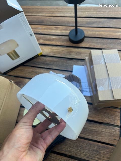 Vends magnifique lampe sur pied (image 5)