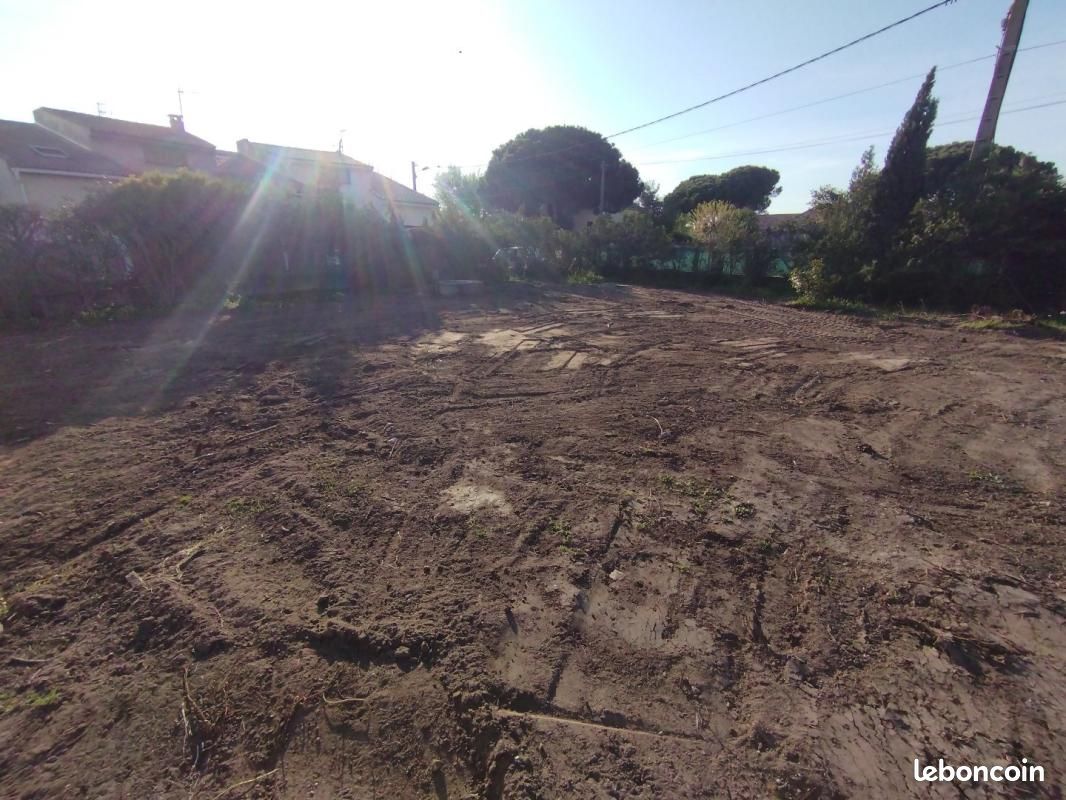 Terrain 500 m² Le Grau D Agde · 339 000 €