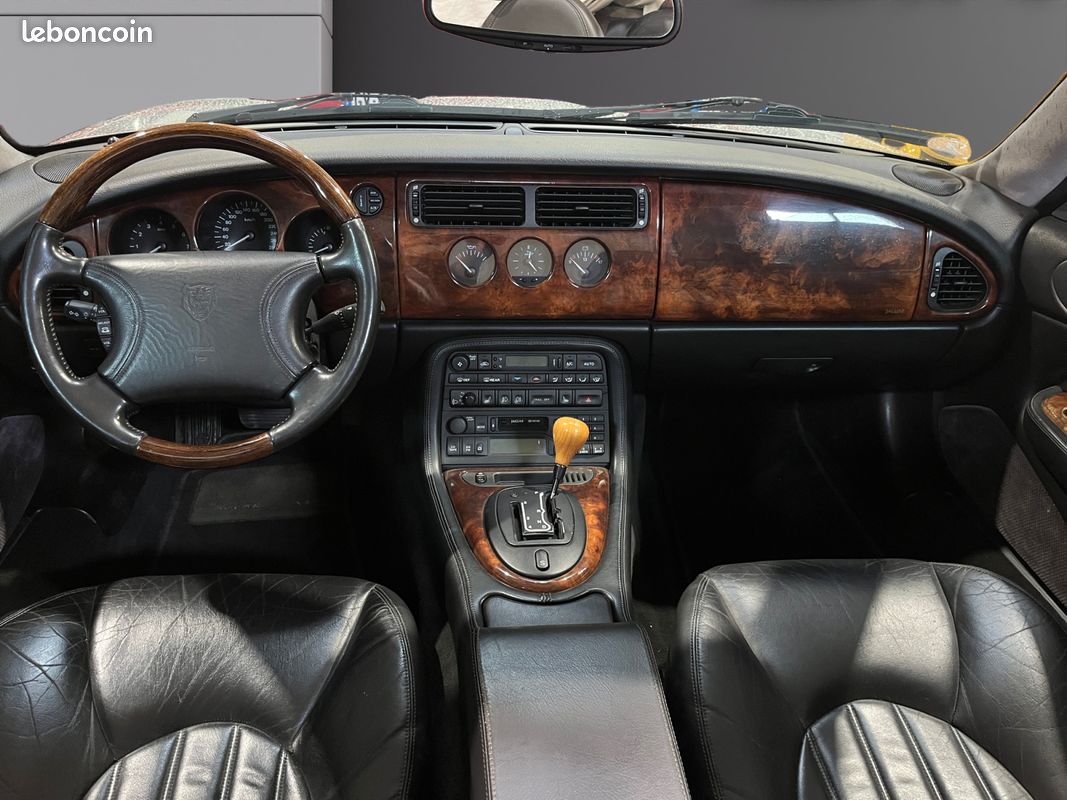 JAGUAR XK8 4.0 V8 BA 294Ch Garantie 12 mois (image 2)