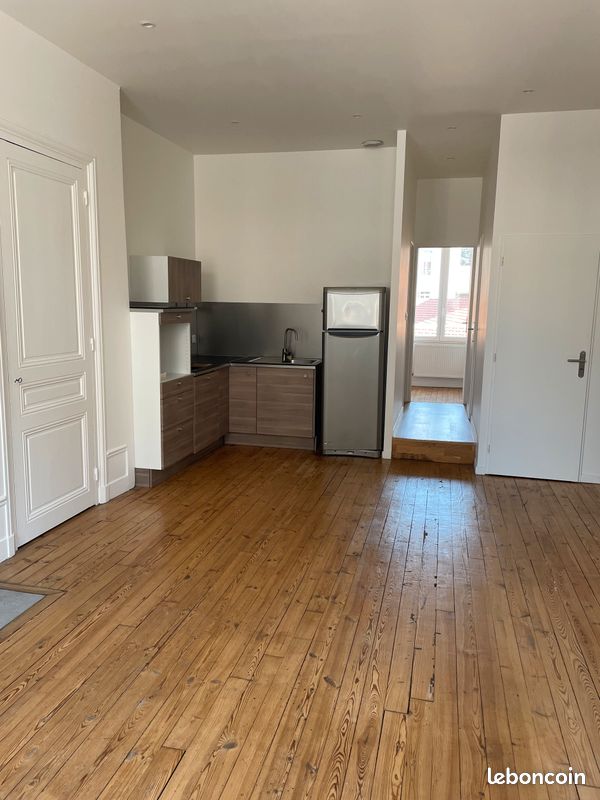 Appartement 2 pièces 46 m² · à Saint-Étienne · 46 m² · 72 000 €