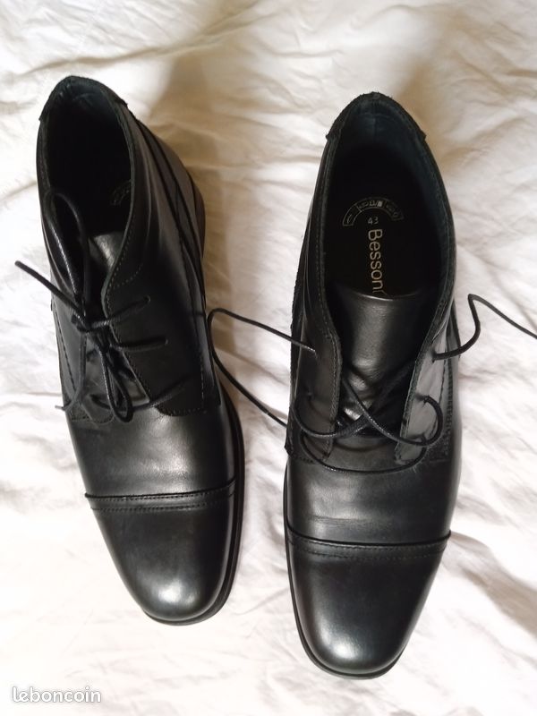 Besson Chaussures La Centrale Des Chaussures Laura Vita Sandals