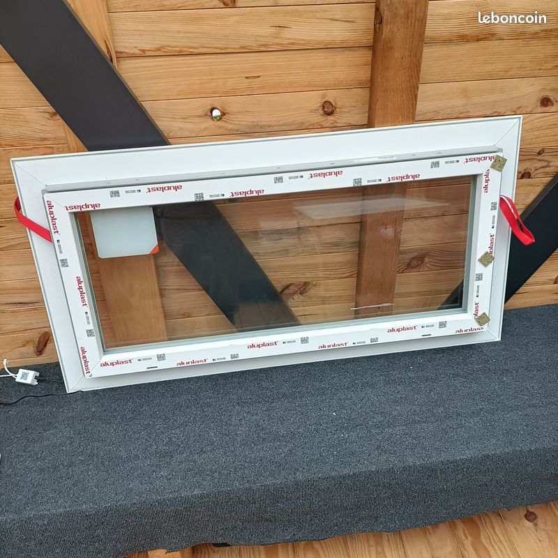 Fenêtre PVC fixe 105x48 neuf (image 2)