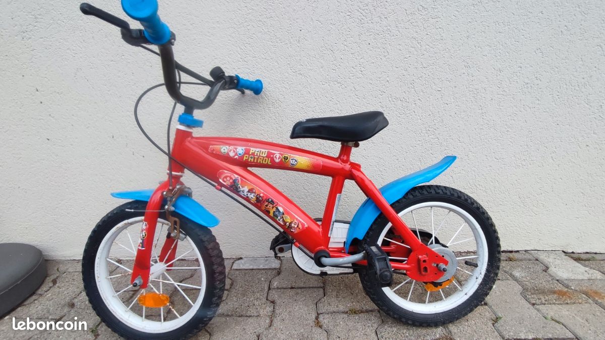 Roue Velo Pat Patrouille Carrefour Pat Patrouille Velo 14 Pouces