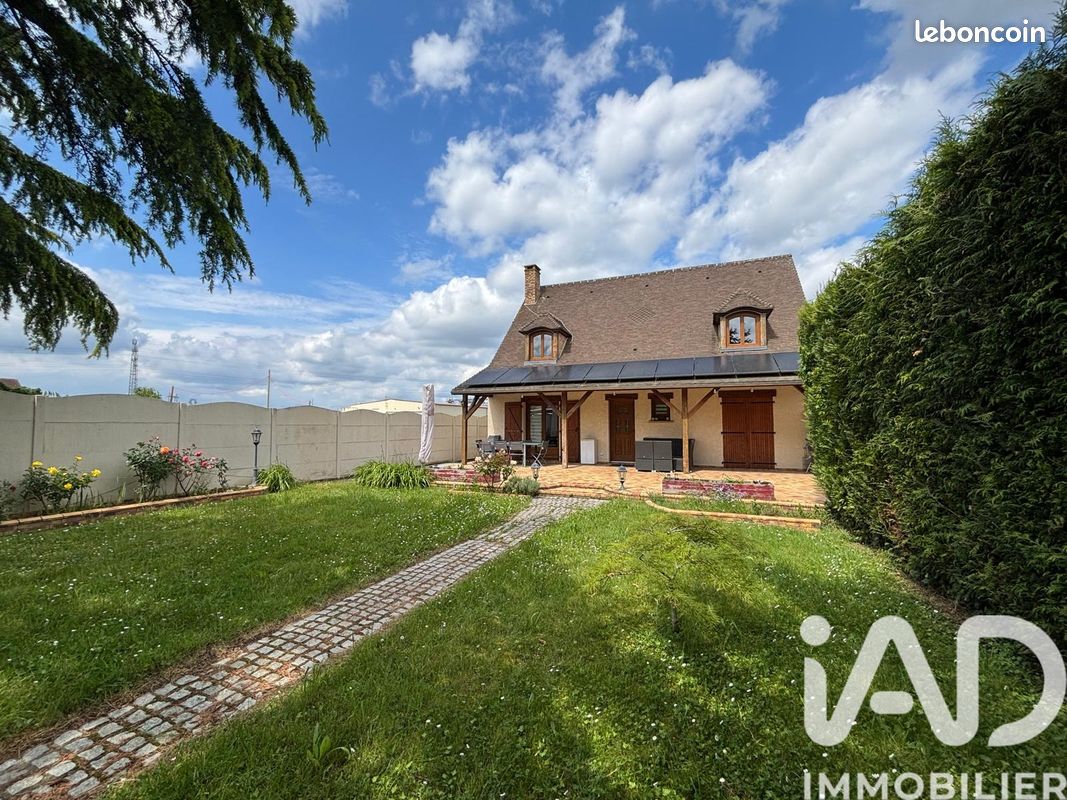 Maison 5 pièces 138 m² · à Villejust · 138 m² · 429 000 €