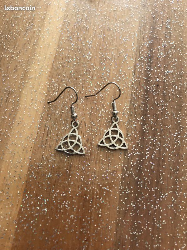 Boucles d’oreilles Triquetra (image 1)