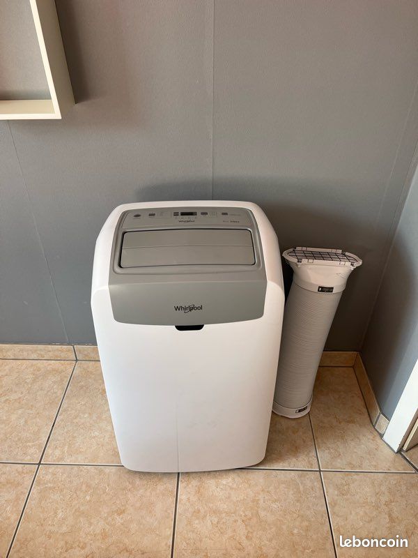 Climatiseur mobile Whirlpool PACW212CO (image 1)