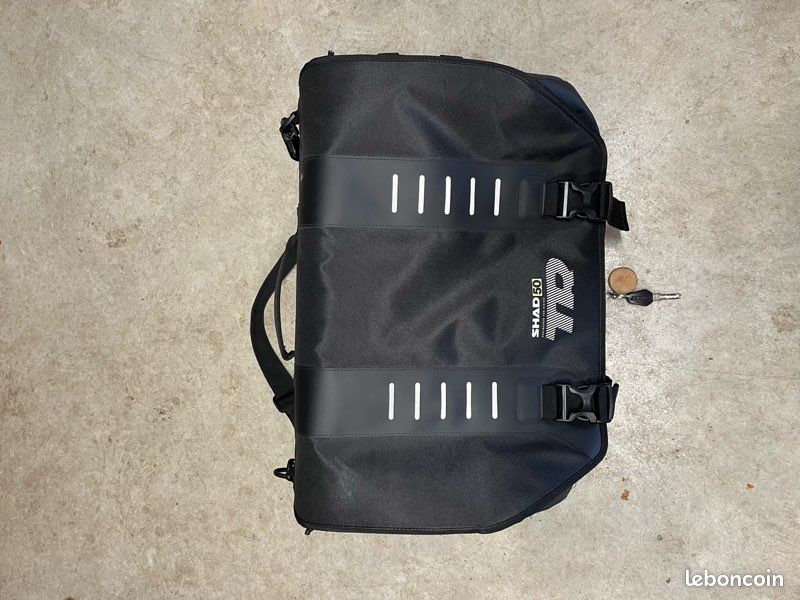 SW-MOTECH Sacoche arrière Pro Cargobag pour Moto SW-MOTECH Sacoche arrière Pro Cargobag pour Moto