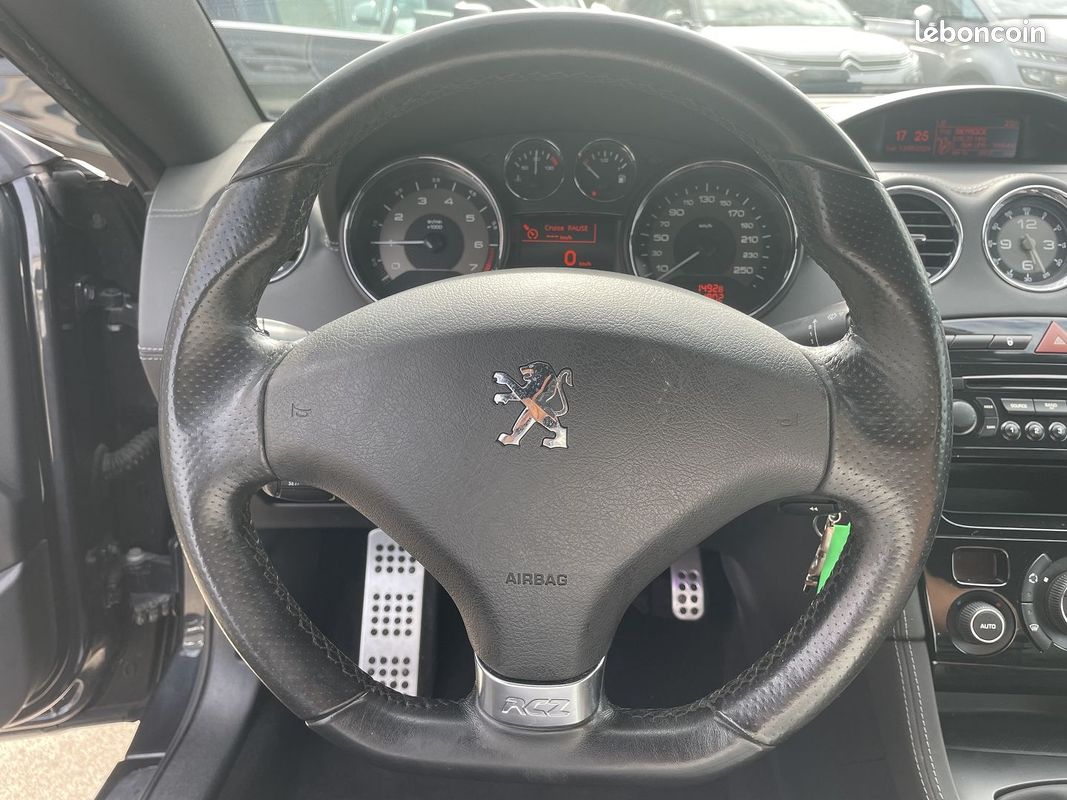 Peugeot RCZ 1.6 THP 16V 156CH A VENDRE POUR PROFESSIONNEL (image 13)