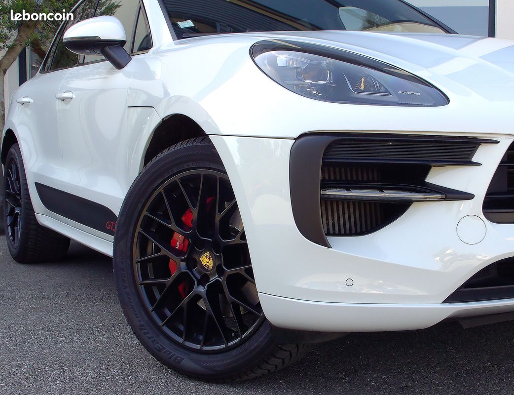 PORSCHE MACAN GTS 2.9 V6 380CH PDK / Pack Design Sport / TOIT OUVRANT PANORAMIQUE / PACK CUIR ETENDU / ECHAPPEMENT SPORT / PASM / Pack Audio BOSE / Régulateur Adaptatif / Attelage remorque électrique (image 5)