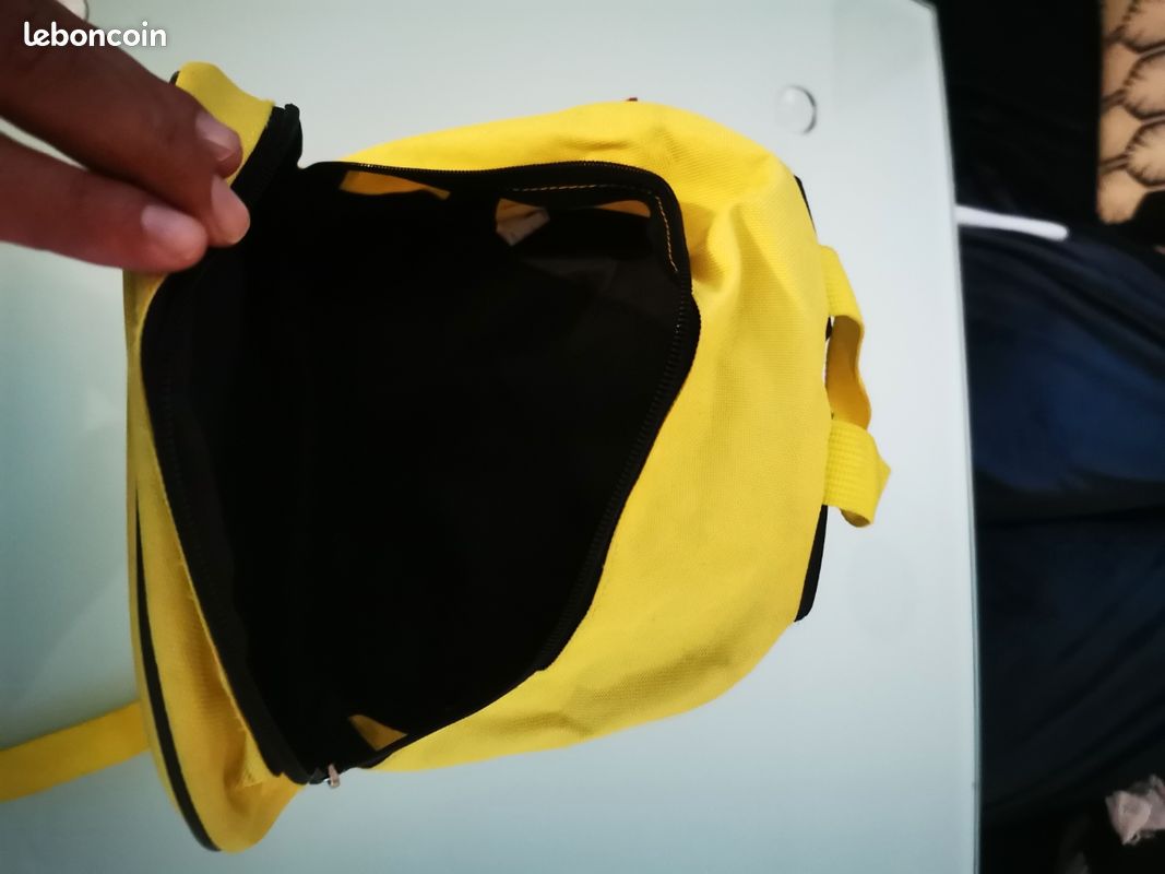 Sac enfant pikachu (image 3)