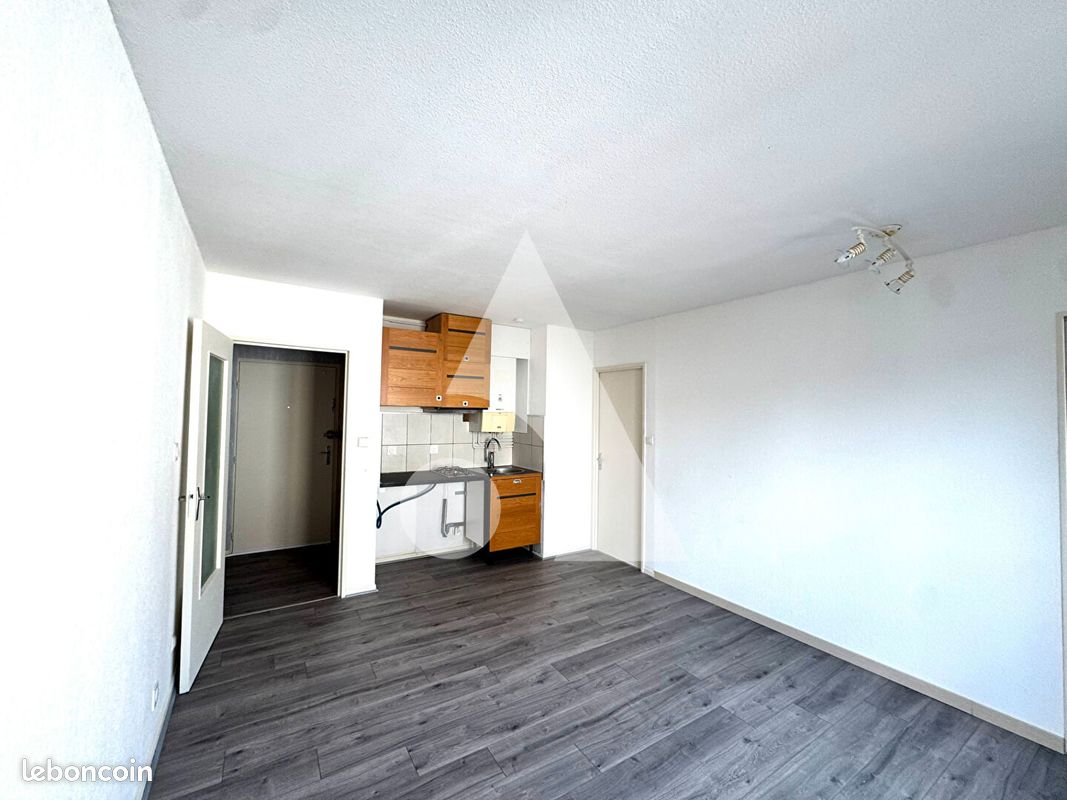 Appartement 2 pièces 30 m² · à Neufchâteau · 30 m² · 460 €/mois