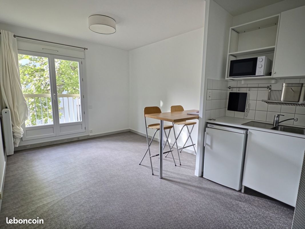 Appartement 1 pièce 18 m² · à Clermont-Ferrand · 18 m² · 430 €/mois
