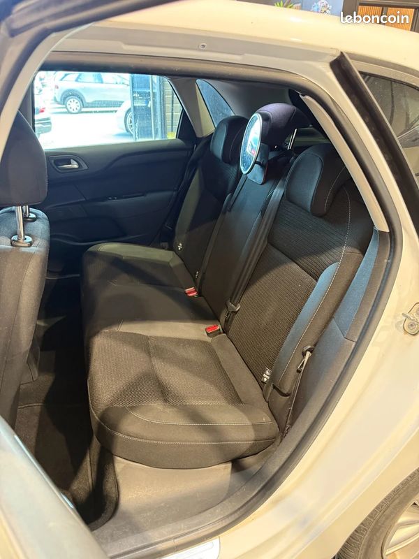 Citroen c4 edition millenium 130ch / airbag takata fait / distribution 2024 (image 21)