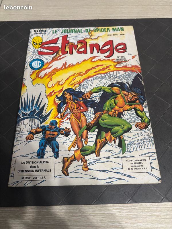 Ancienne bandes dessinées strange vintage (image 1)