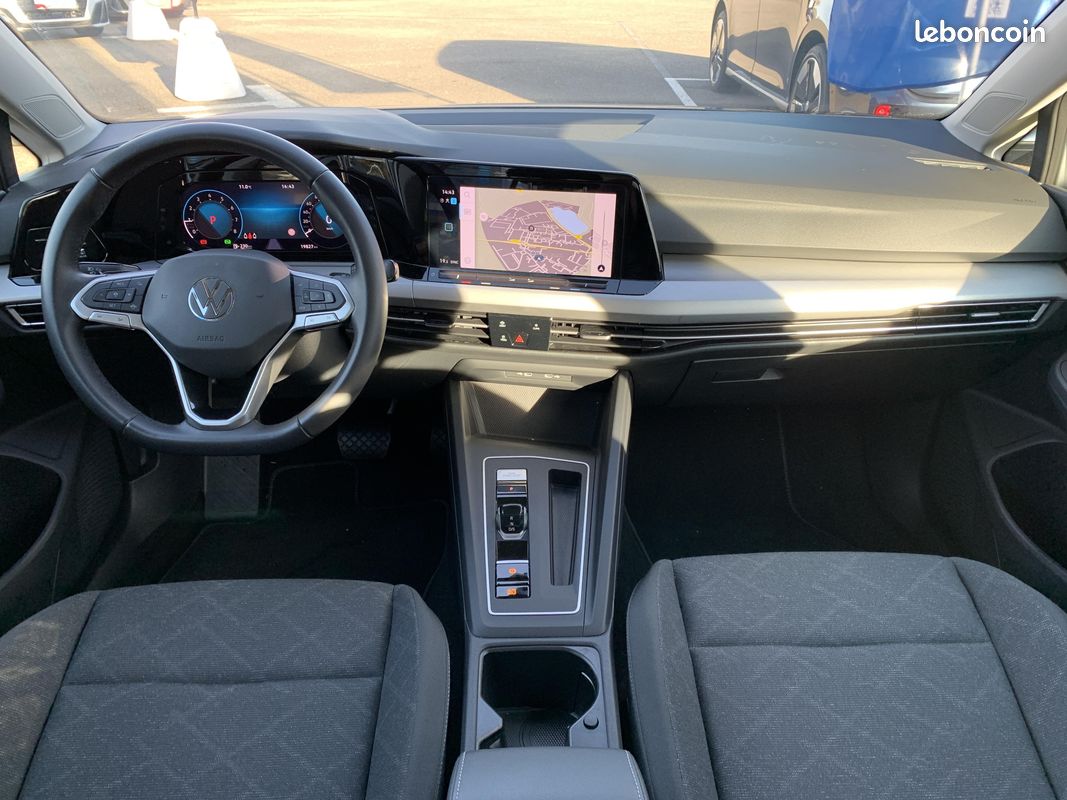 VOLKSWAGEN Golf 1.0 eTSI OPF 110 DSG7 Life Plus (image 11)