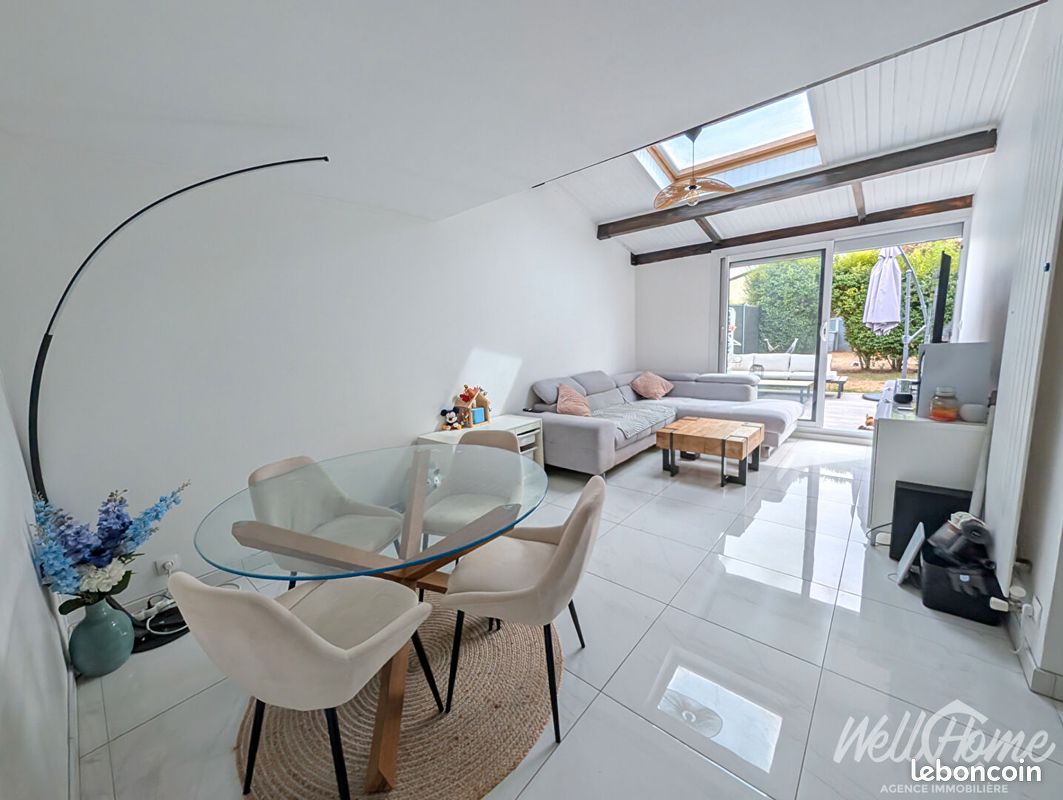 Maison 4 pièces 80 m² · à Fosses · 80 m² · 267 000 €