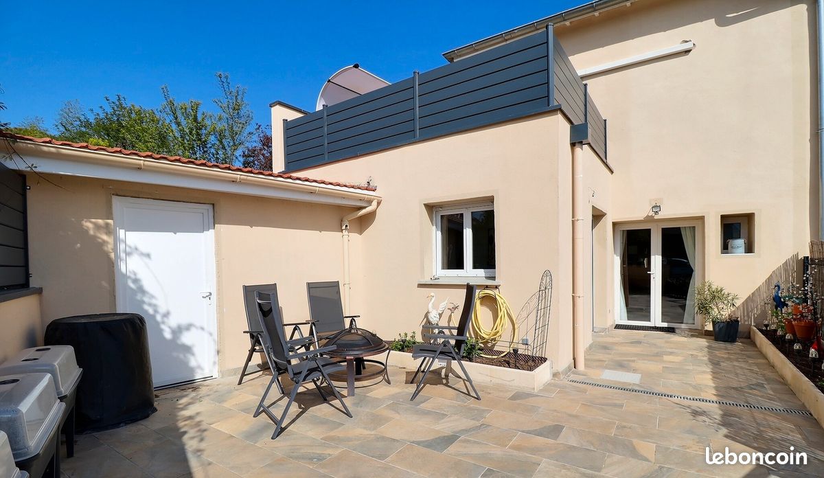Appartement 3 pièces 80 m² · à Craponne · 80 m² · 339 000 €