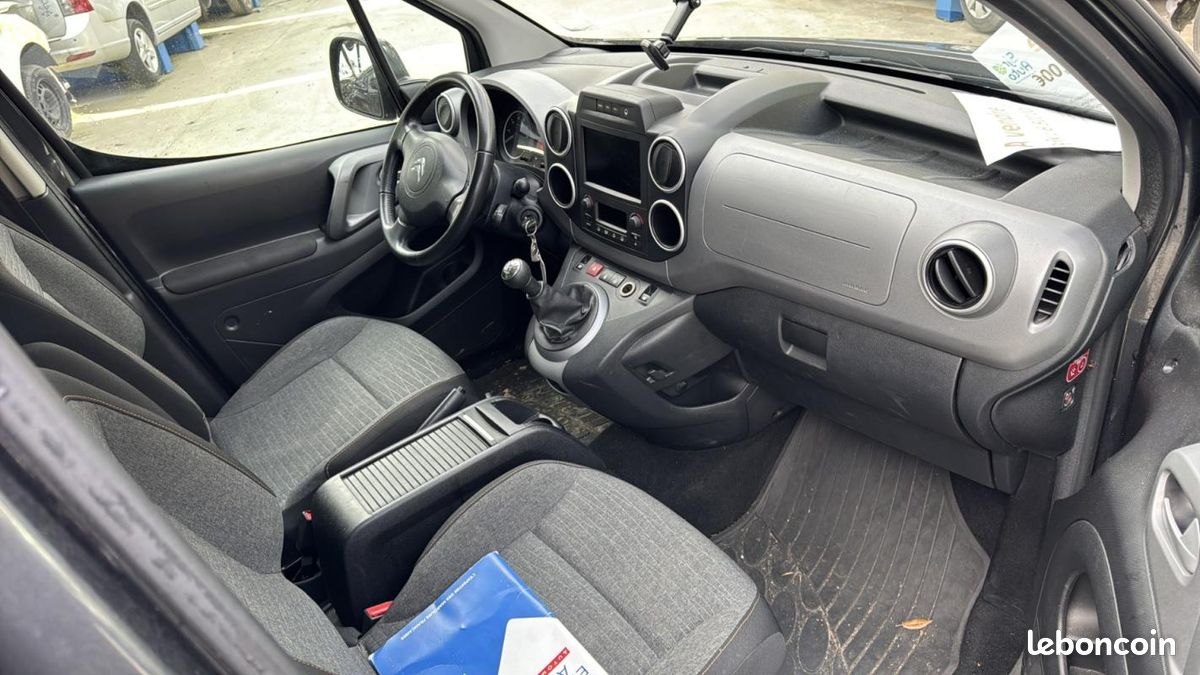 Citroën Berlingo 2 PHASE 3 1.2 PURETECH - 12V TURBO (image 8)