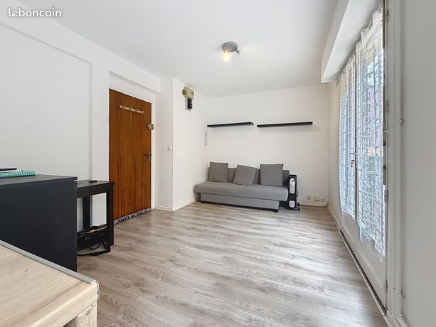 Studio 1 pièce 17 m² — 6