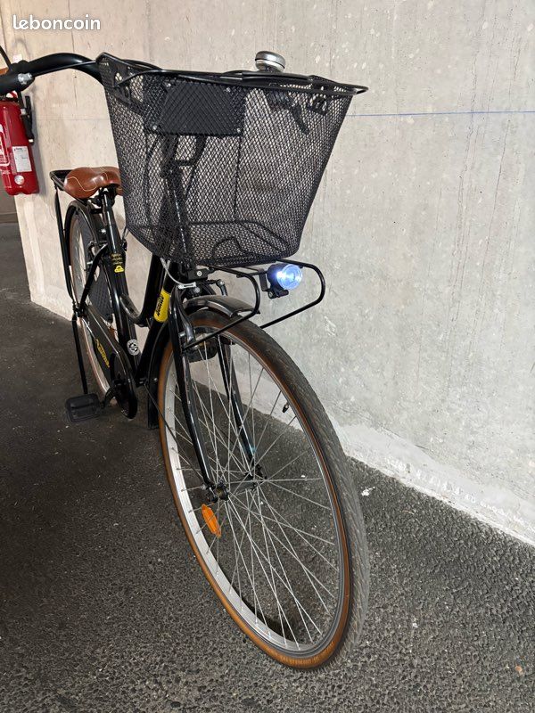 Vélo Banette Femme noir pédalier Cyclone Neuf (image 2)