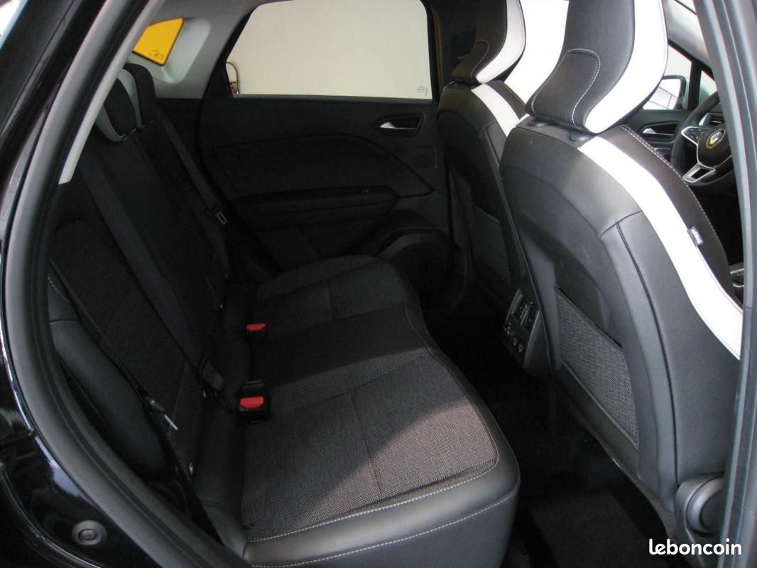 Renault Captur E-Tech full hybrid 145 Techno (image 6)
