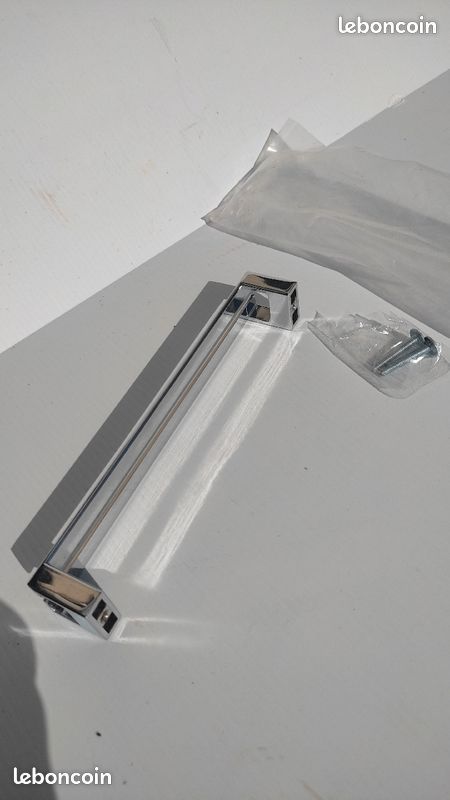 Poignée de meuble acier chromée (image 14)