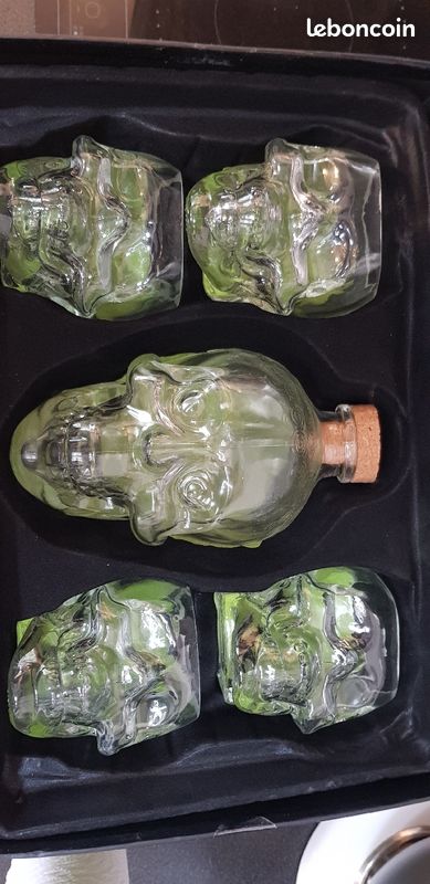 Coffret Carafe + 4 verres motif (image 1)