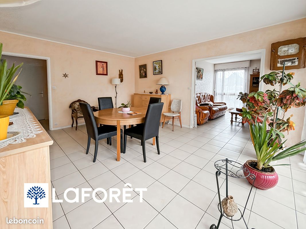 Appartement 3 pièces 63 m² · à Ris-Orangis · 63 m² · 152 500 €