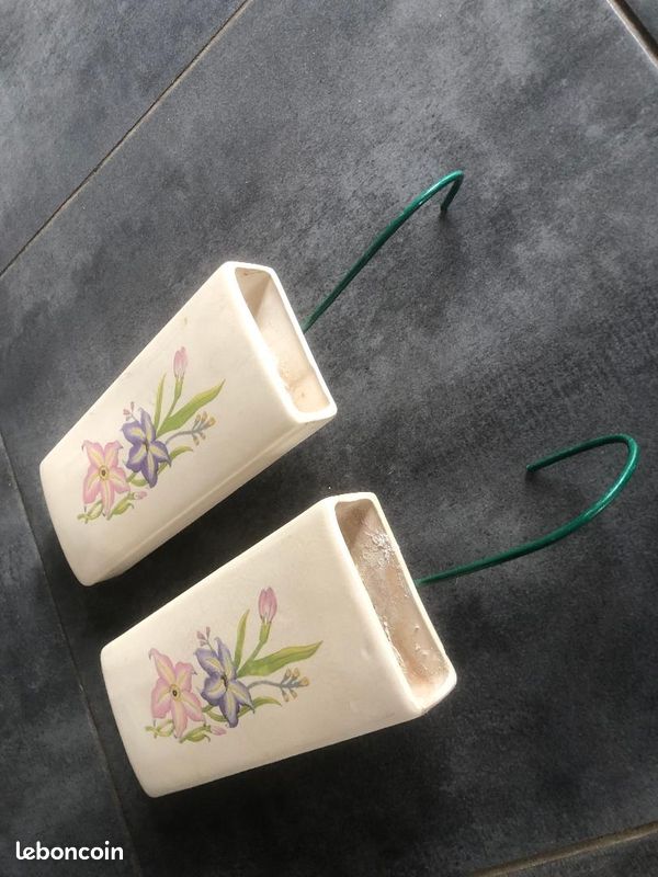Paire de saturateurs humidificateurs de radiateurs vintage motifs fleurs (image 2)
