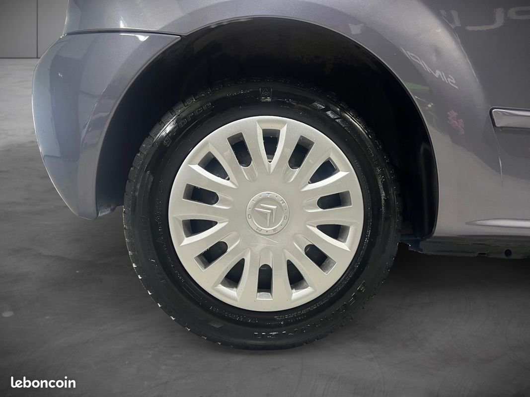 CITROEN C2 TONIC 60Ch 1ère Main Radars de Recul Climatisation (image 17)