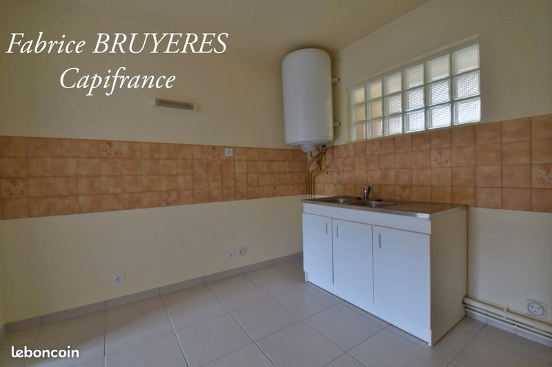 Appartement 2 pièces 44 m² - Ussel 19200 (image principale 4)
