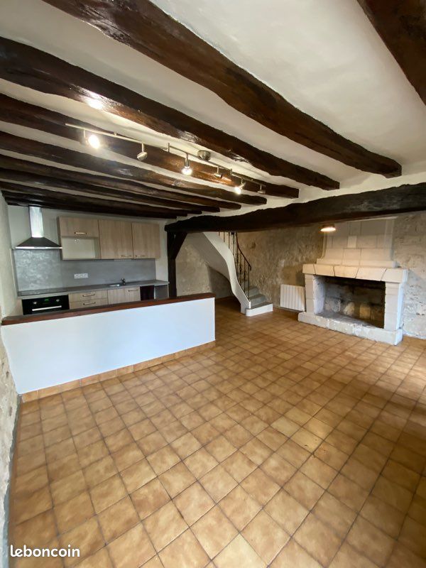 Appartement 2 pièces 46 m² · à Chinon · 46 m² · 475 €/mois