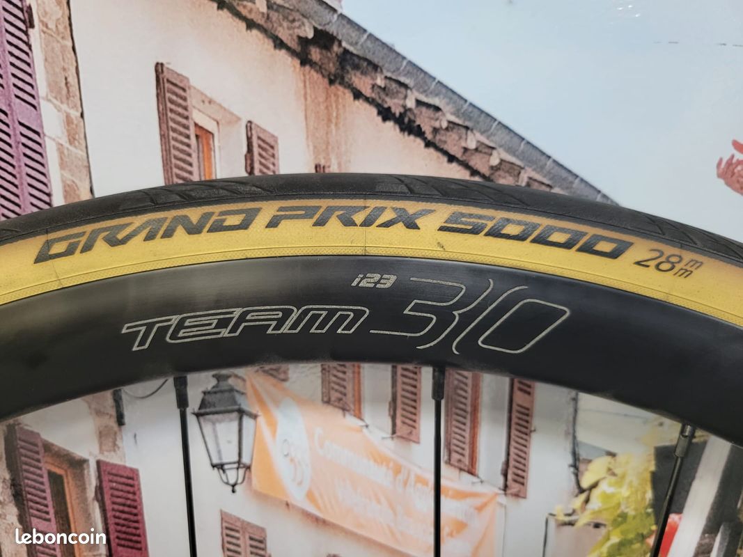 Paire de roues Vision Team I23 30mm aluminium (image 4)