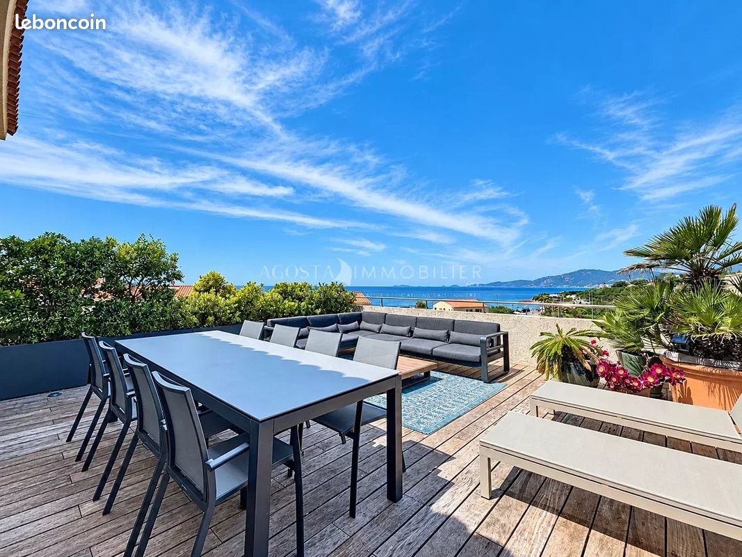Appartement 5 pièces 206 m² · à Albitreccia · 206 m² · 1 355 000 €