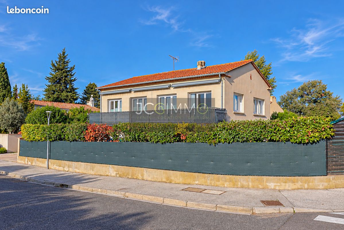 Appartement 5 pièces 100 m² · à La Crau · 100 m² · 350 000 €