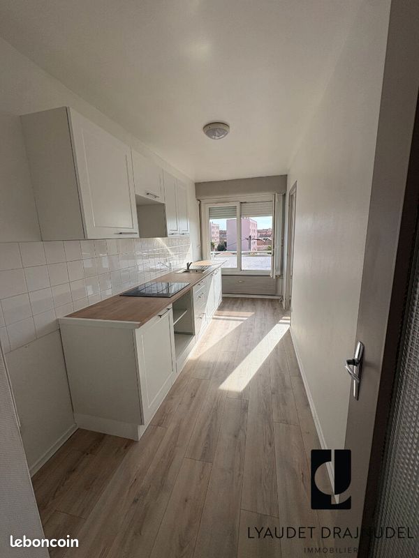 Appartement 2 pièces 49 m² · à Riorges · 49 m² · 550 €/mois