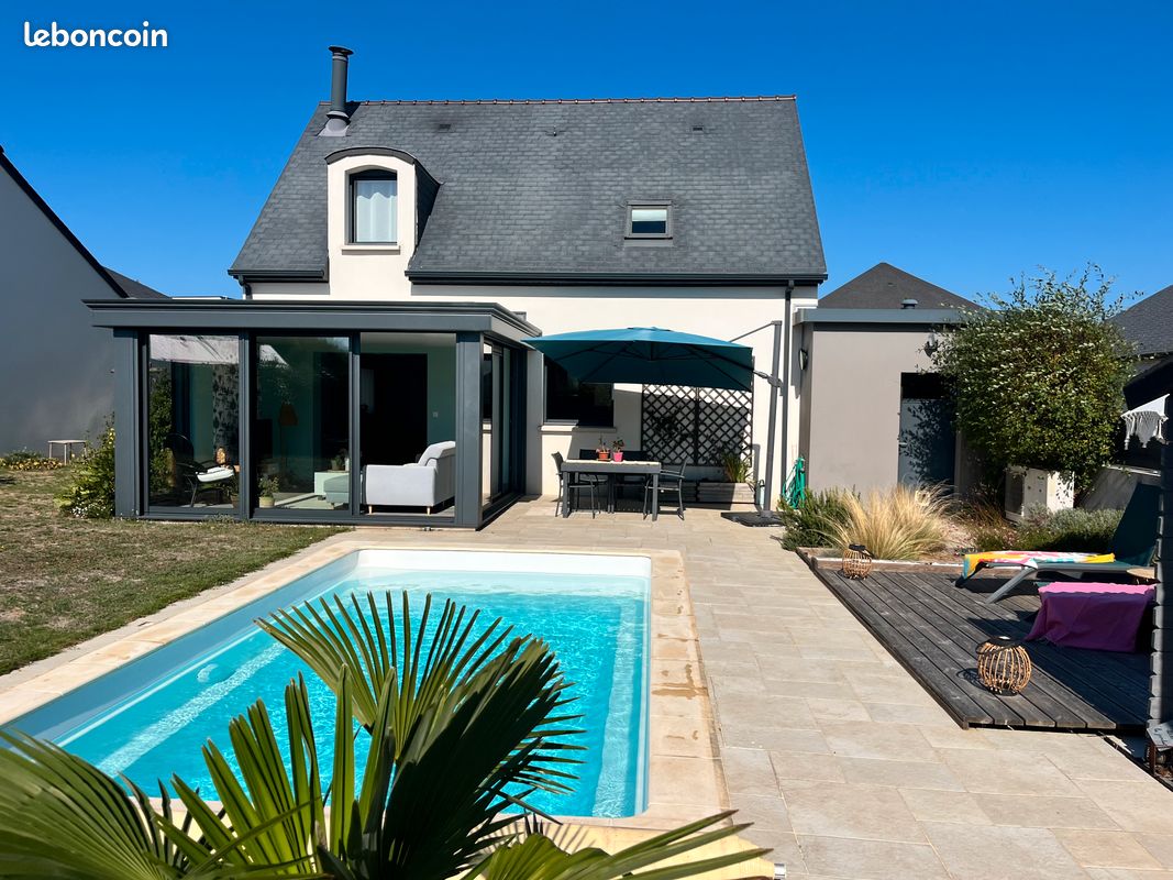 Maison 6 pièces 124 m² · à Saint-Étienne-de-Montluc · 124 m² · 419 000 €